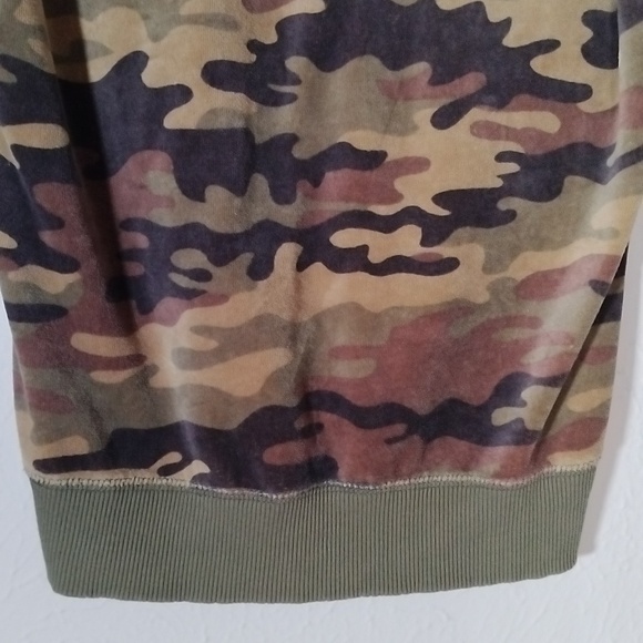 Camouflage Hoodie Sweat suit Jacket with Zipper front - Picture 7 of 10